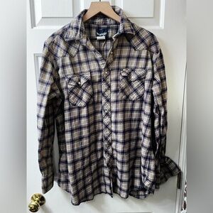 Classic Wangler flannel shirt